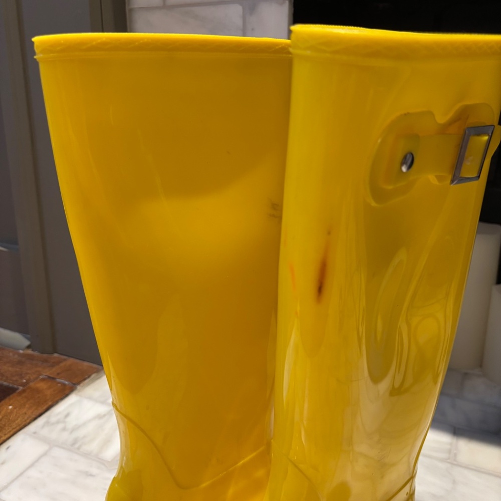 Women's Yellow Rain Boots - Slim Winter & Rain Boot - Picture 3 of 7